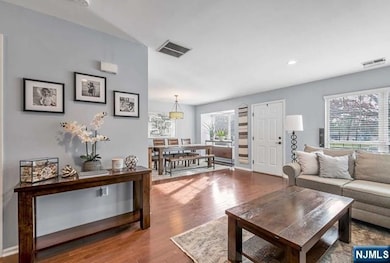 Bright Open Floor Plan