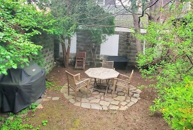 103 W Adams St, Somerville, MA 02144 - photo 3