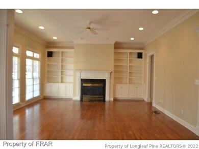 209 Grey Fox Ln, Fayetteville, NC 28303 - photo 3