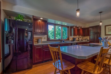 125 Cross St, Bethlehem, NH 03574 - photo 6