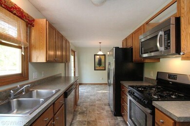 1805 Ball Ave NE, Grand Rapids, MI 49505 - photo 6