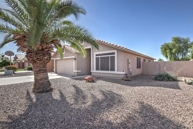 1320 S Cholla St-3
