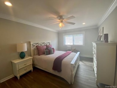 234 River Ave unit 10, Patchogue, NY 11772 - photo 6