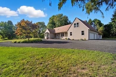 70 Lathrop St, South Hadley, MA 01075 - photo 4