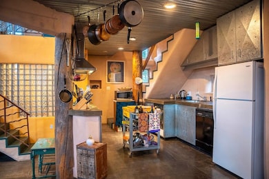 18 Cascabel, Ranchos de Taos, NM 87557 - photo 3