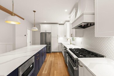 7 Hancock St, Arlington, MA 02474 - photo 2