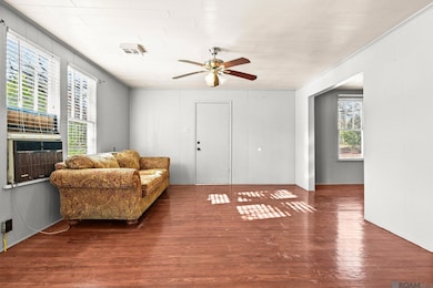 8919 & 8913 Plank Rd, Clinton, LA 70722 - photo 6