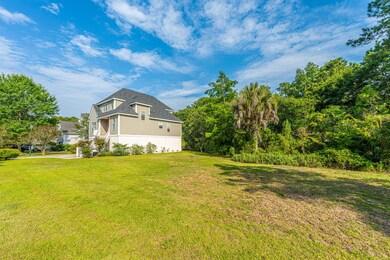Large Side Yard