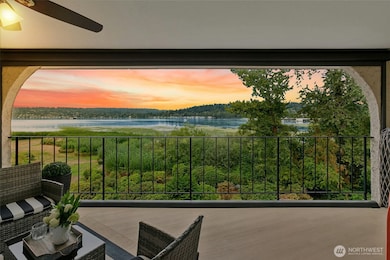 16925 Inglewood Rd NE unit B305, Kenmore, WA 98028 - photo 2