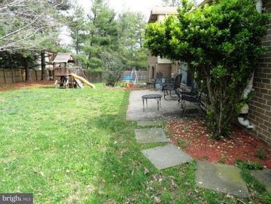 7136 Pheasant Cross Dr, Baltimore, MD 21209 - photo 5