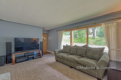 06 Living Room