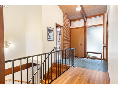 Entrance/Foyer