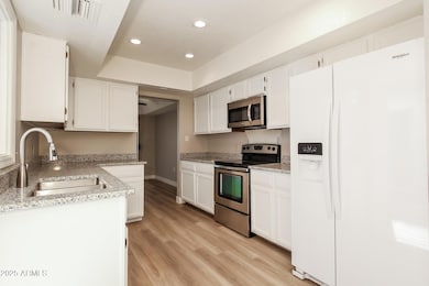 7653 E Vista Dr, Scottsdale, AZ 85250 - photo 4