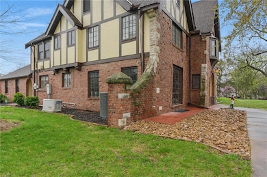 8 Orchard Place, Excelsior Springs, MO 64024 - photo 3