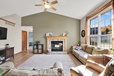 1301 Goldcrest Ct, West Bend, WI 53095 - photo 2