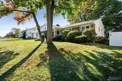 833 Harrell Ave, Woodbridge, NJ 07095 - photo 4