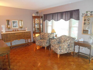 Living room would make fabulous formal dining room