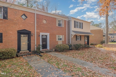 6413 New Market Way, Raleigh, NC 27615 - photo 2