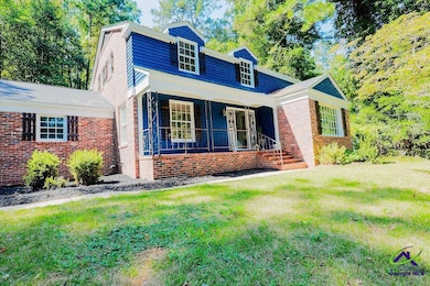 1916 Flintwood Dr, Macon, GA 31211 - photo 2