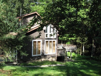 144 Raccoon Ct, Bushkill, PA 18324 - photo 3