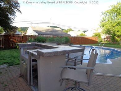 342 22nd St, Dunbar, WV 25064 - photo 5