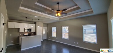 1561 N Heideke St, Seguin, TX 78155 - photo 4