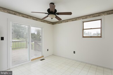 389 Klee Mill Rd, Sykesville, MD 21784 - photo 7