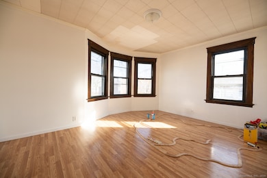 239 Forbes Ave unit 2, New Haven, CT 06512 - photo 5