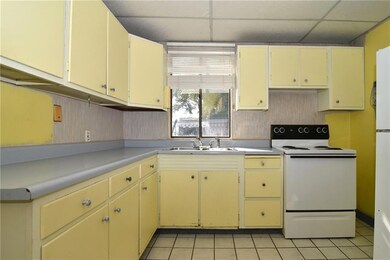 129 Shore Rd, Riverside, RI 02915 - photo 5