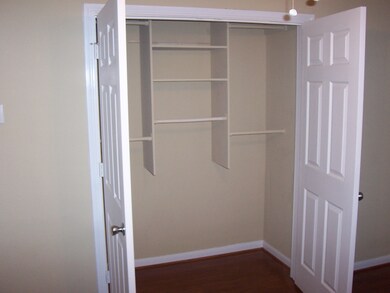 5006 Viking Dr, Houston, TX 77092 - photo 4