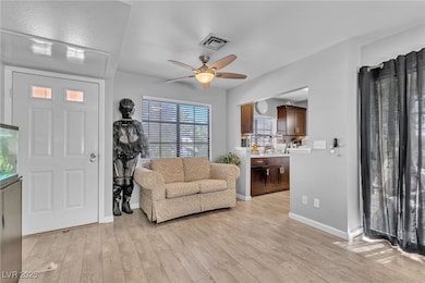 4893 S Torrey Pines Dr unit 202, Las Vegas, NV 89103 - photo 6