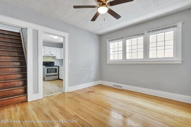 422 N Magnolia Ave, Lansing, MI 48912 - photo 5