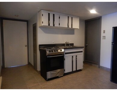 1509A N Shore Rd unit 1R, Revere, MA 02151 - photo 4