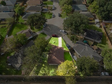 11024 Threeawn Ct, Houston, TX 77086 - photo 5