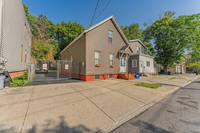 37 Ontario St, Albany, NY 12206 - photo 4