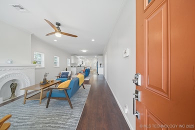 1135 S Lewis Place, Tulsa, OK 74104 - photo 4