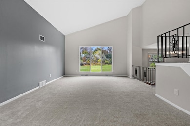 12619 N River Forest Cir, Mequon, WI 53092 - photo 4