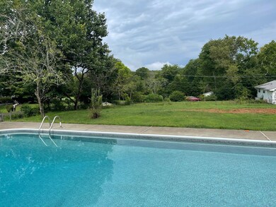 606 Regal Dr, Tunnel Hill, GA 30755 - photo 5