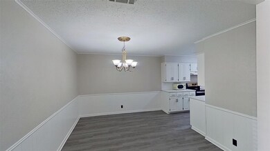 821 W Woodard St unit 823, Denison, TX 75020 - photo 5