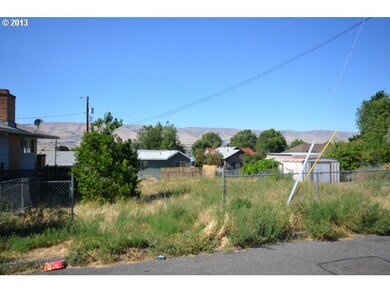0 E 13th St unit 17090562, the Dalles, OR 97058 - photo 3