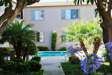 121 Paseo de la Concha unit E, Redondo Beach, CA 90277 - photo 2