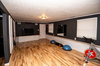 18428 Chaucer Ln, South Bend, IN 46637 - photo 7