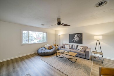 1875 7th St, Redding, CA 96001 - photo 6