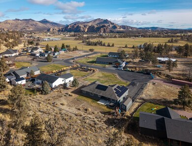 8445 19th St, Terrebonne, OR 97760 - photo 5