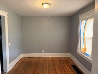 161 S Union St, Rochester, NY 14607 - photo 2