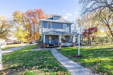 10 Coolidge St, Uniontown, PA 15401 - photo 2