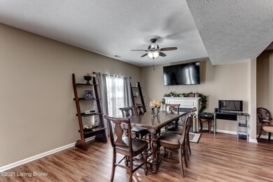 10709 Evanwood Dr, Louisville, KY 40228 - photo 7