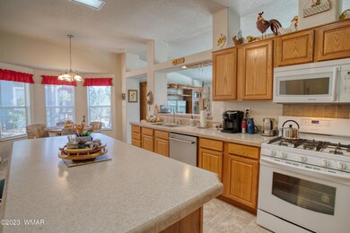 200 Timber Ridge Loop, Show Low, AZ 85901 - photo 3