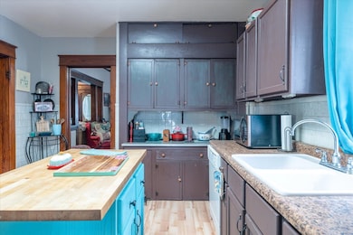 202 Y St, Dunlap, IA 51529 - photo 7