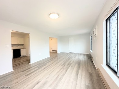 70 Farm Rd, Hillsborough, NJ 08844 - photo 4